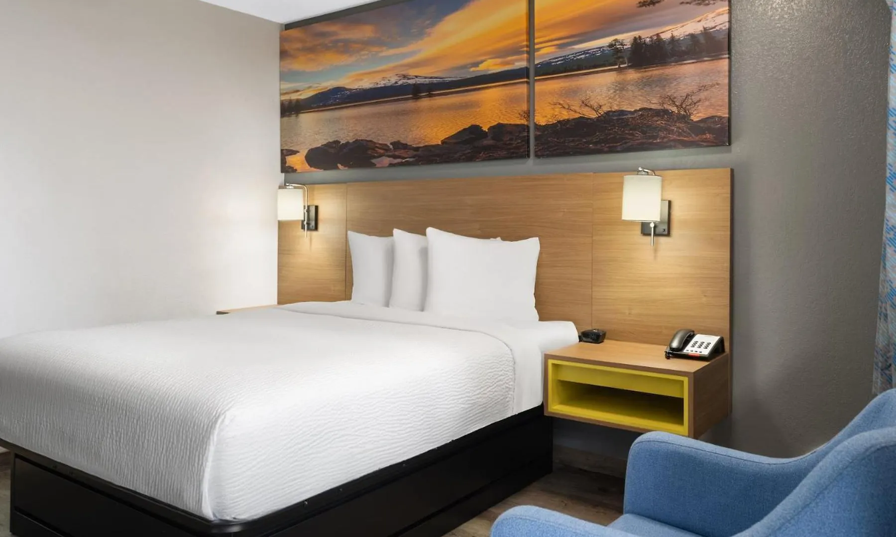 Days Inn By Wyndham Columbus Worthington USA