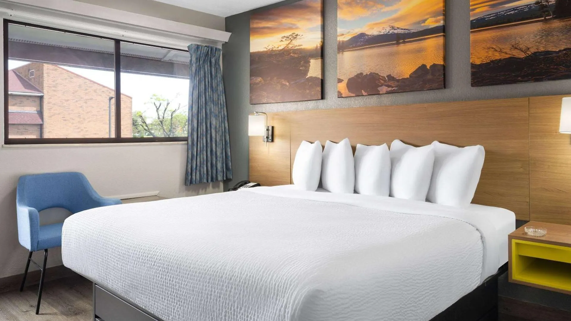 Days Inn By Wyndham Columbus Worthington