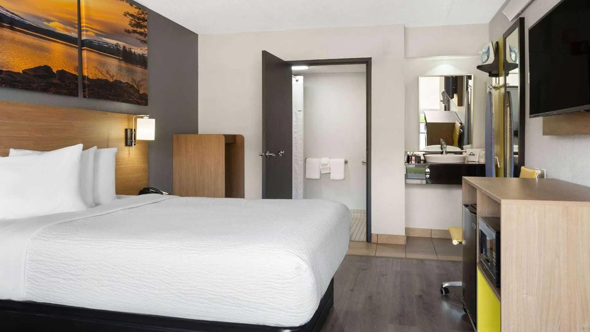 Hotel Days Inn By Wyndham Columbus Worthington
